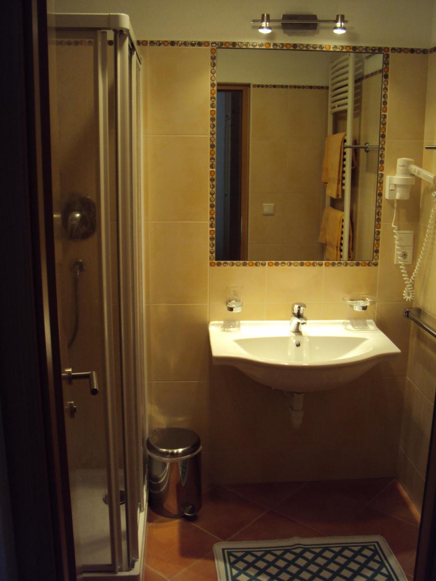 Hotel Haus Fliri Graun im Vinschgau Pokój zdjęcie