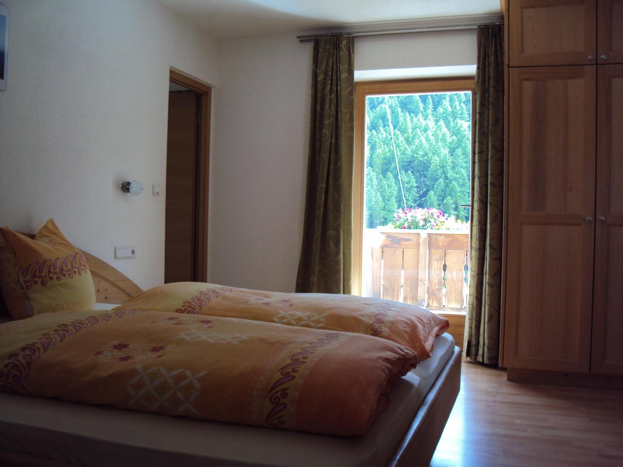 Hotel Haus Fliri Graun im Vinschgau Pokój zdjęcie